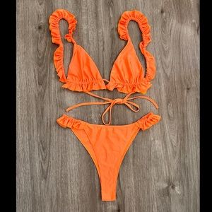 🔥🔥 Neon Orange Ruffle Bikini 🔥🔥